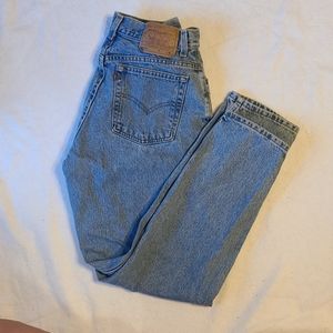 Levis relaxed fit